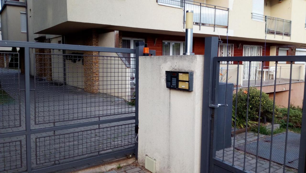 Ferienwohnung Cool & Pool Apartman Balatonfüred Exterior foto